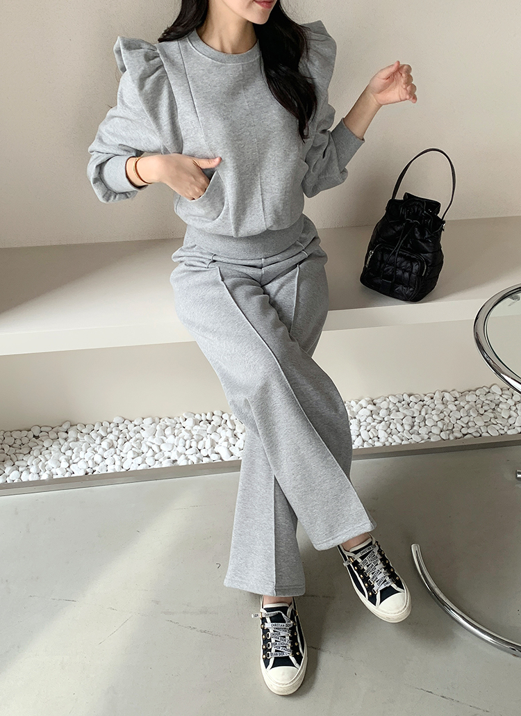 起毛裏地ウエストゴムワイドフリル長袖セットアップトレーニングパンツ