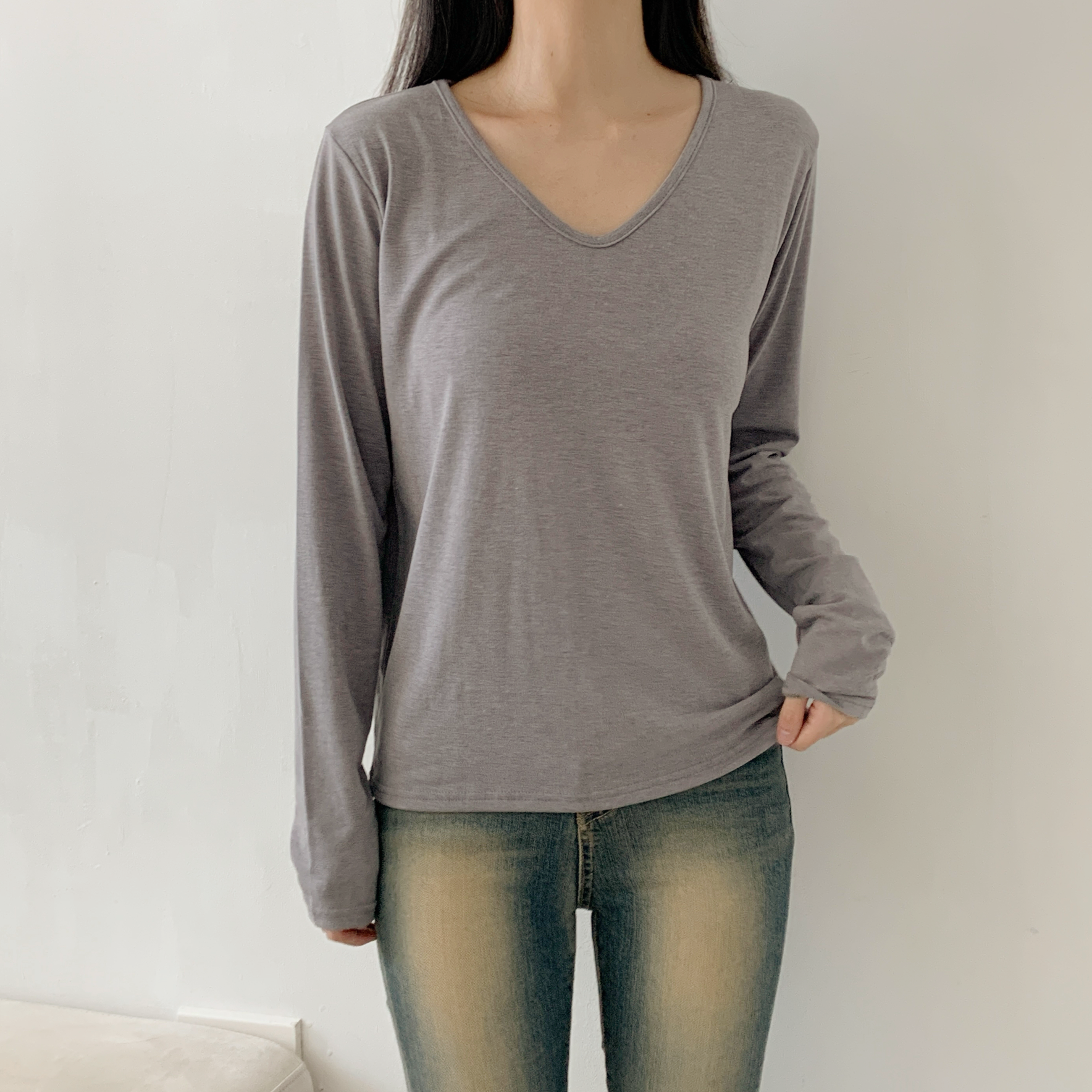 ピーチ起毛VネックベーシックTシャツ | 詳細画像15