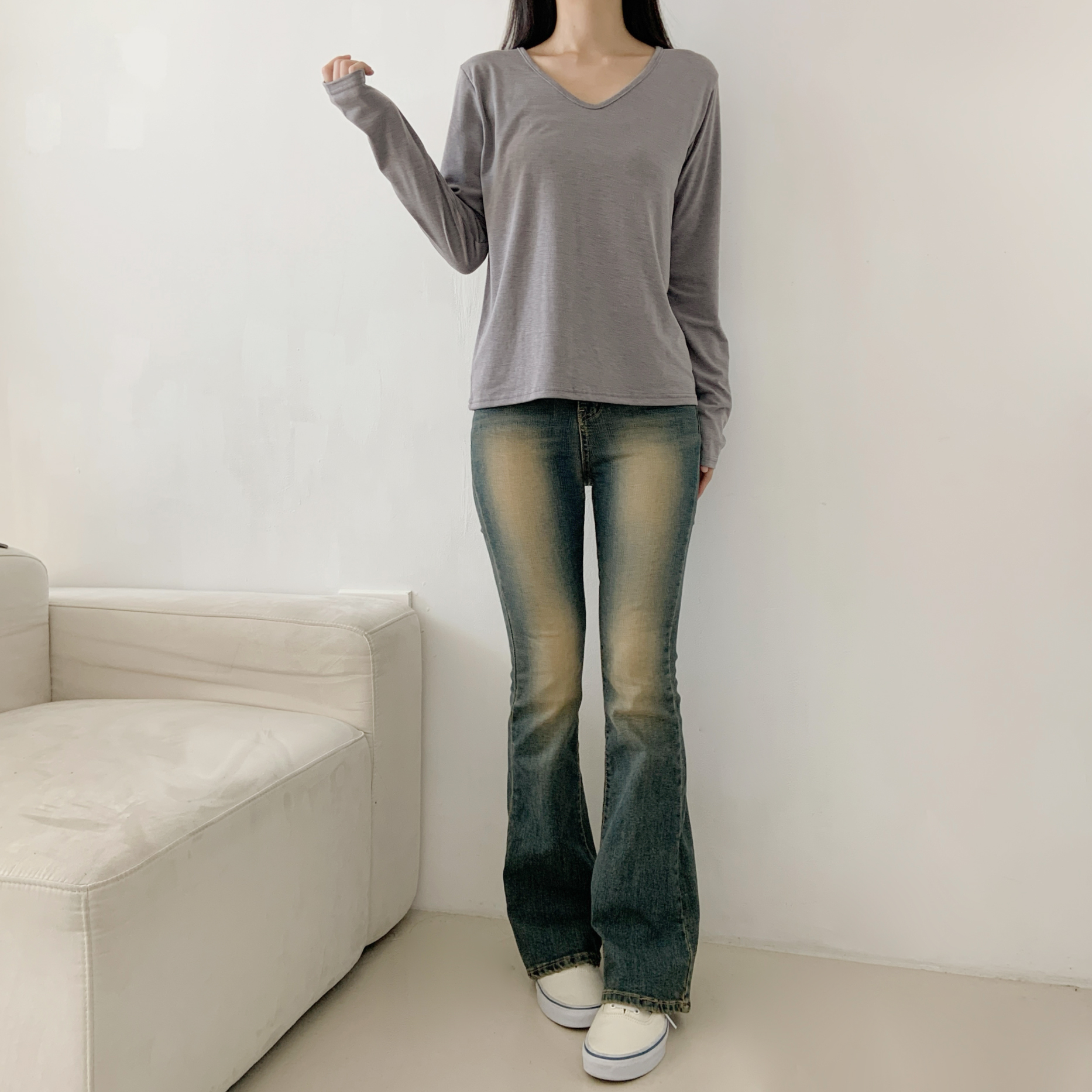 ピーチ起毛VネックベーシックTシャツ | 詳細画像16