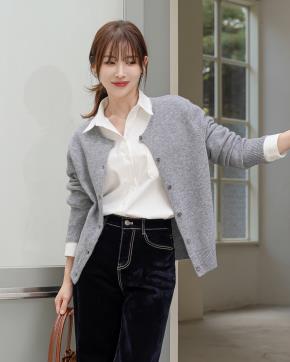 ツイード長袖ラウンドネックビジューボタンカーディガン | レディース