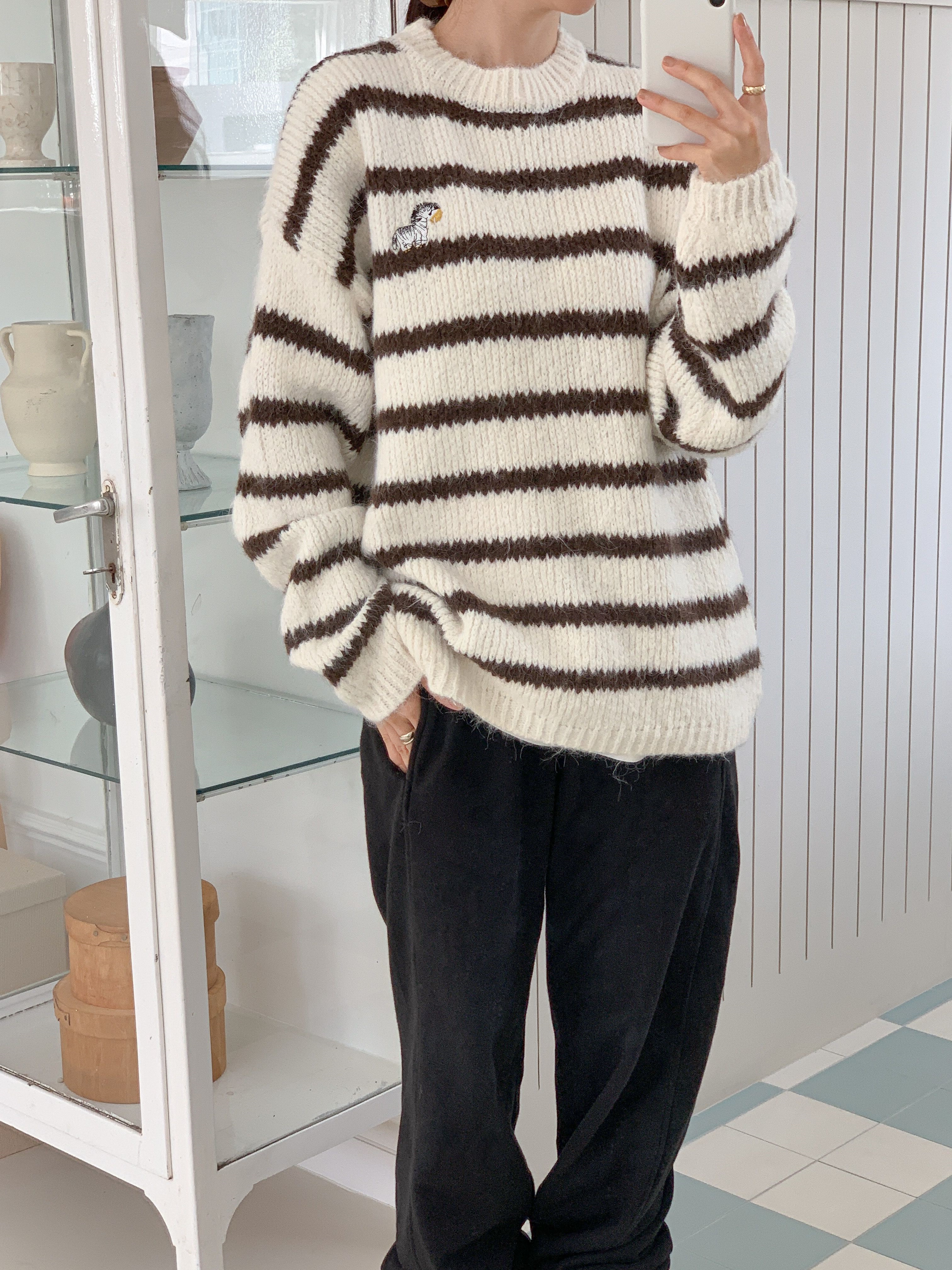 ラウンドネック刺繍ボーダーニット | 詳細画像9