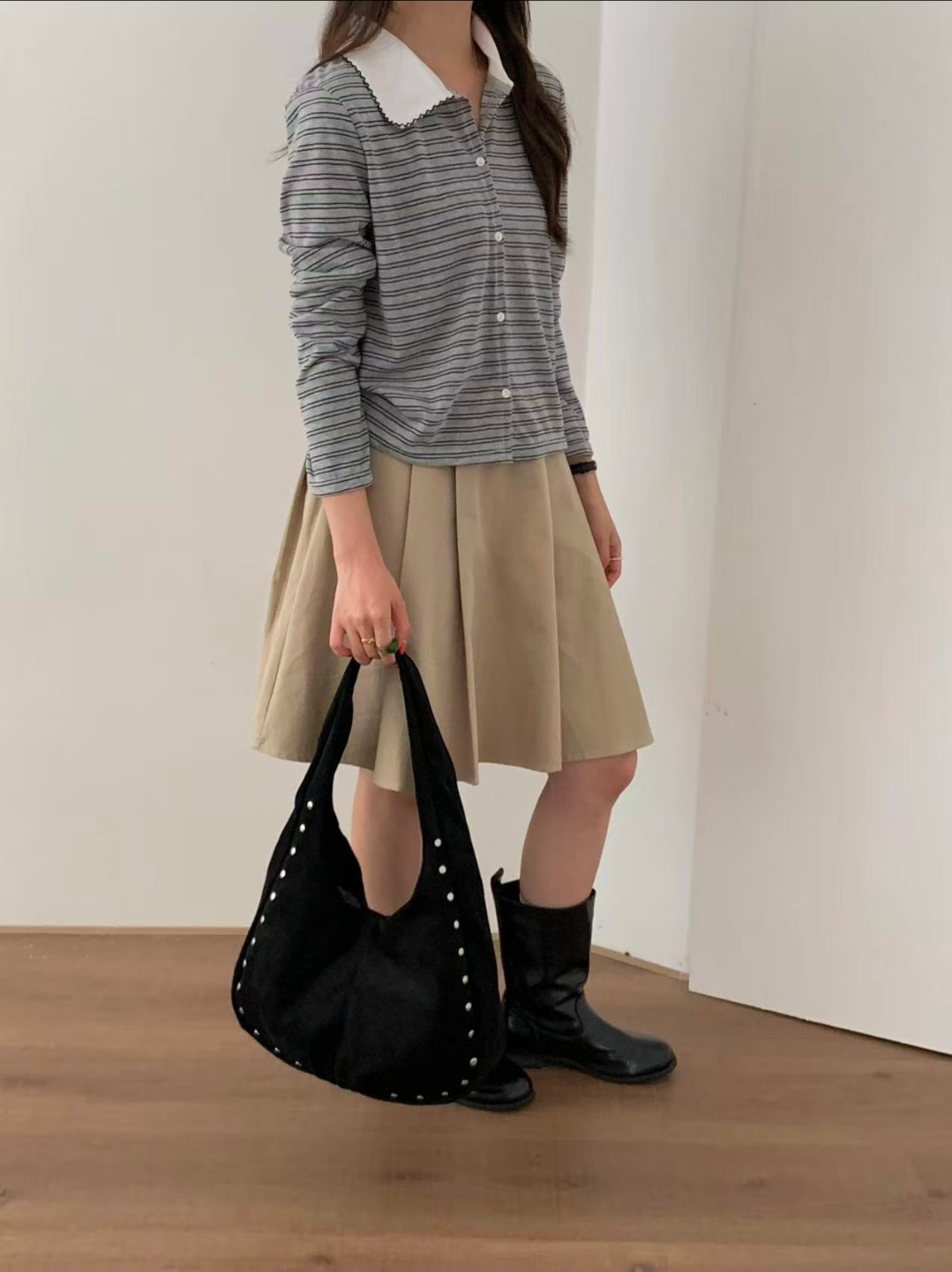 スエード調スタッズトートバッグ | 詳細画像4