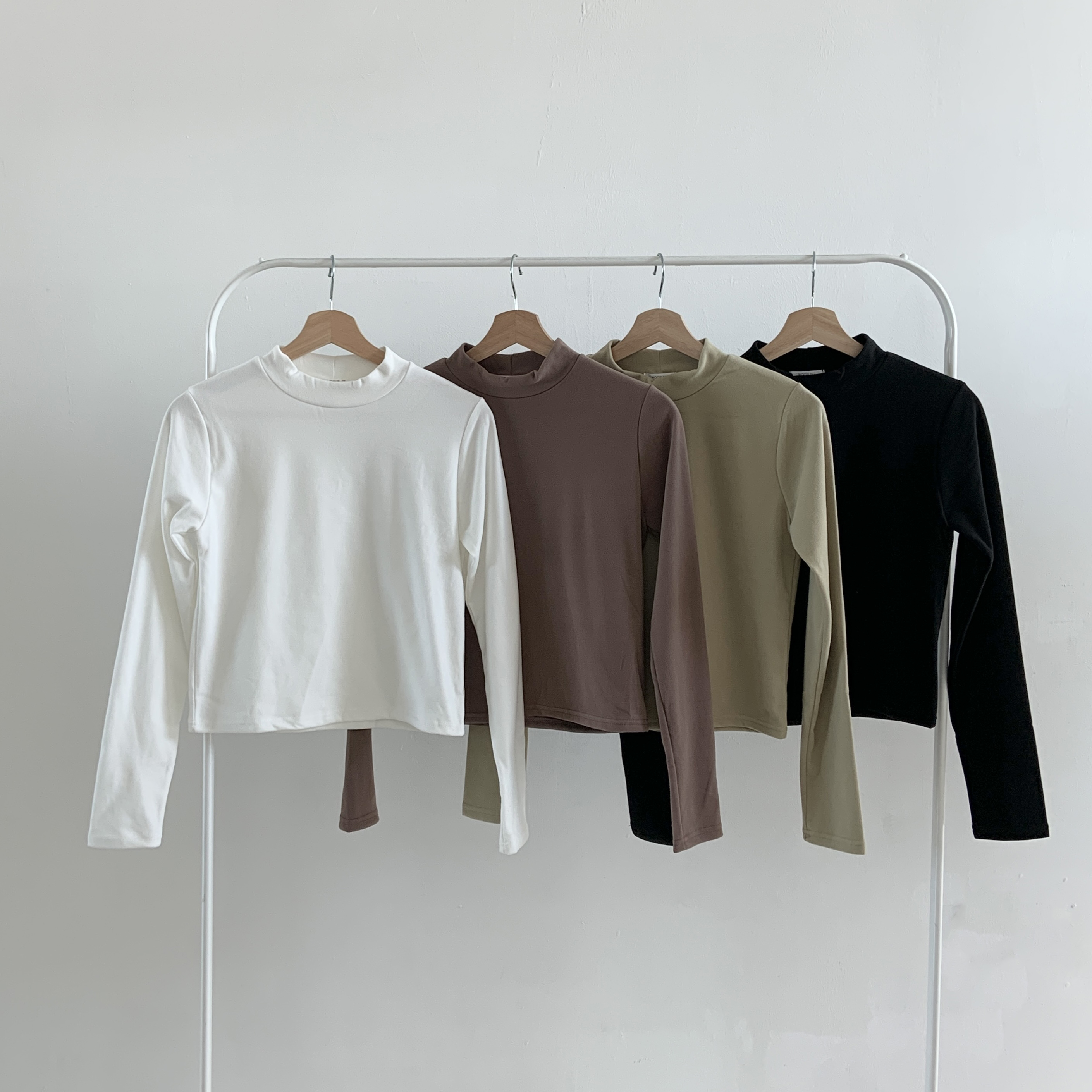 起毛起毛裏地ストレッチハーフネックスリム長袖Tシャツ | 詳細画像20