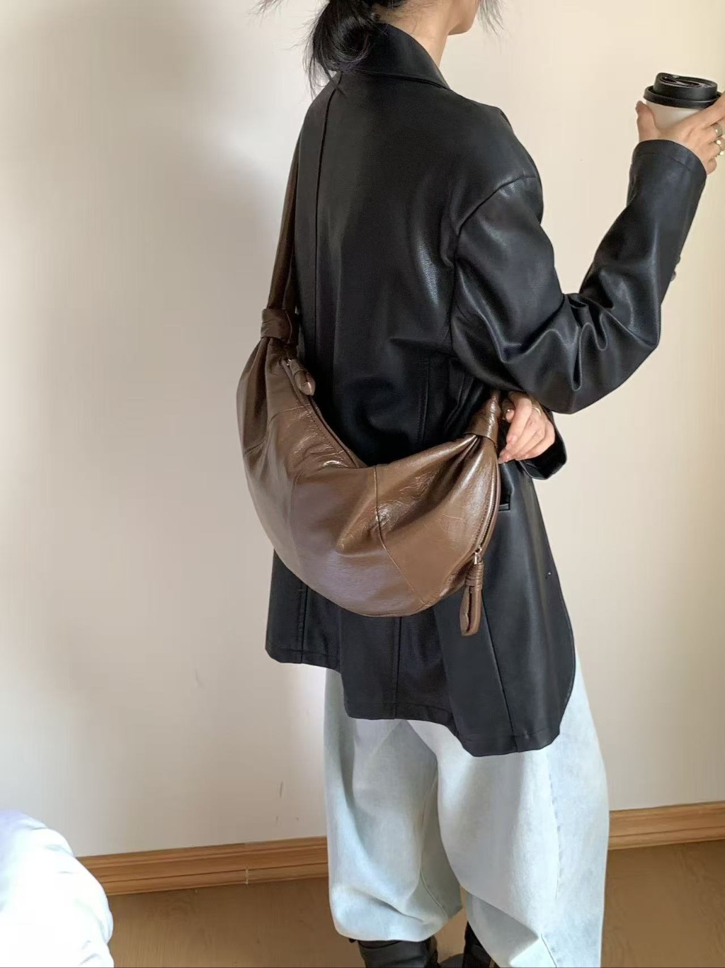 レザー調ショルダーバッグ | 詳細画像3