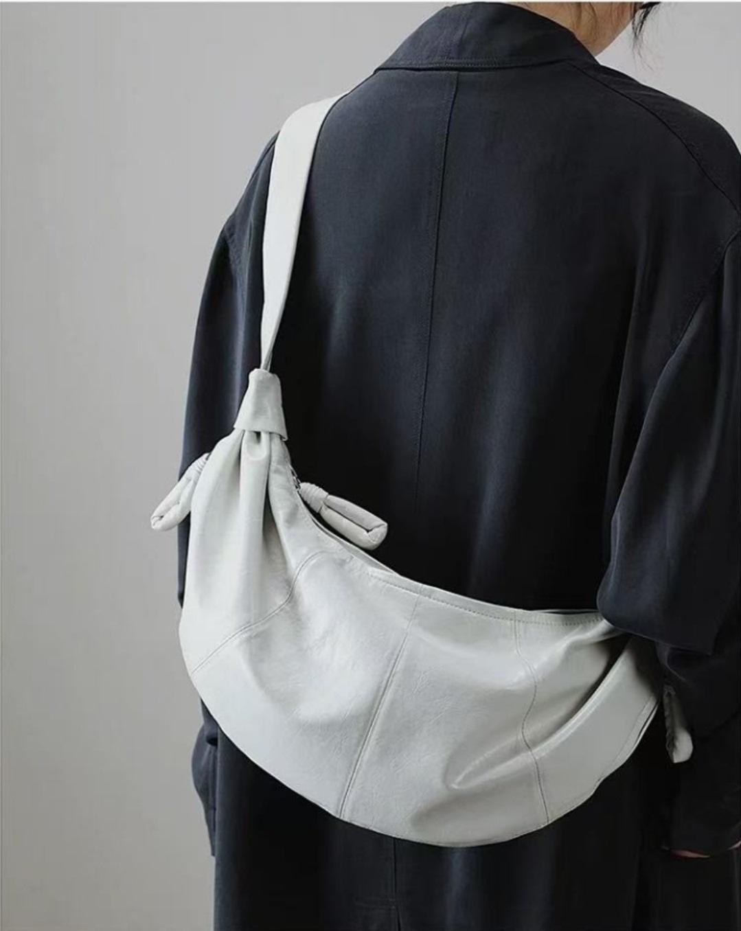 レザー調ショルダーバッグ | 詳細画像8