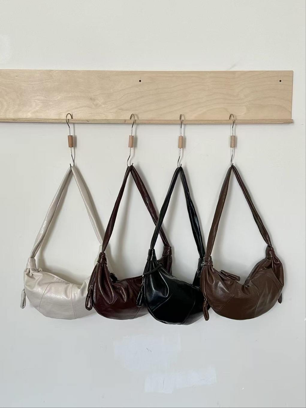 レザー調ショルダーバッグ | 詳細画像12