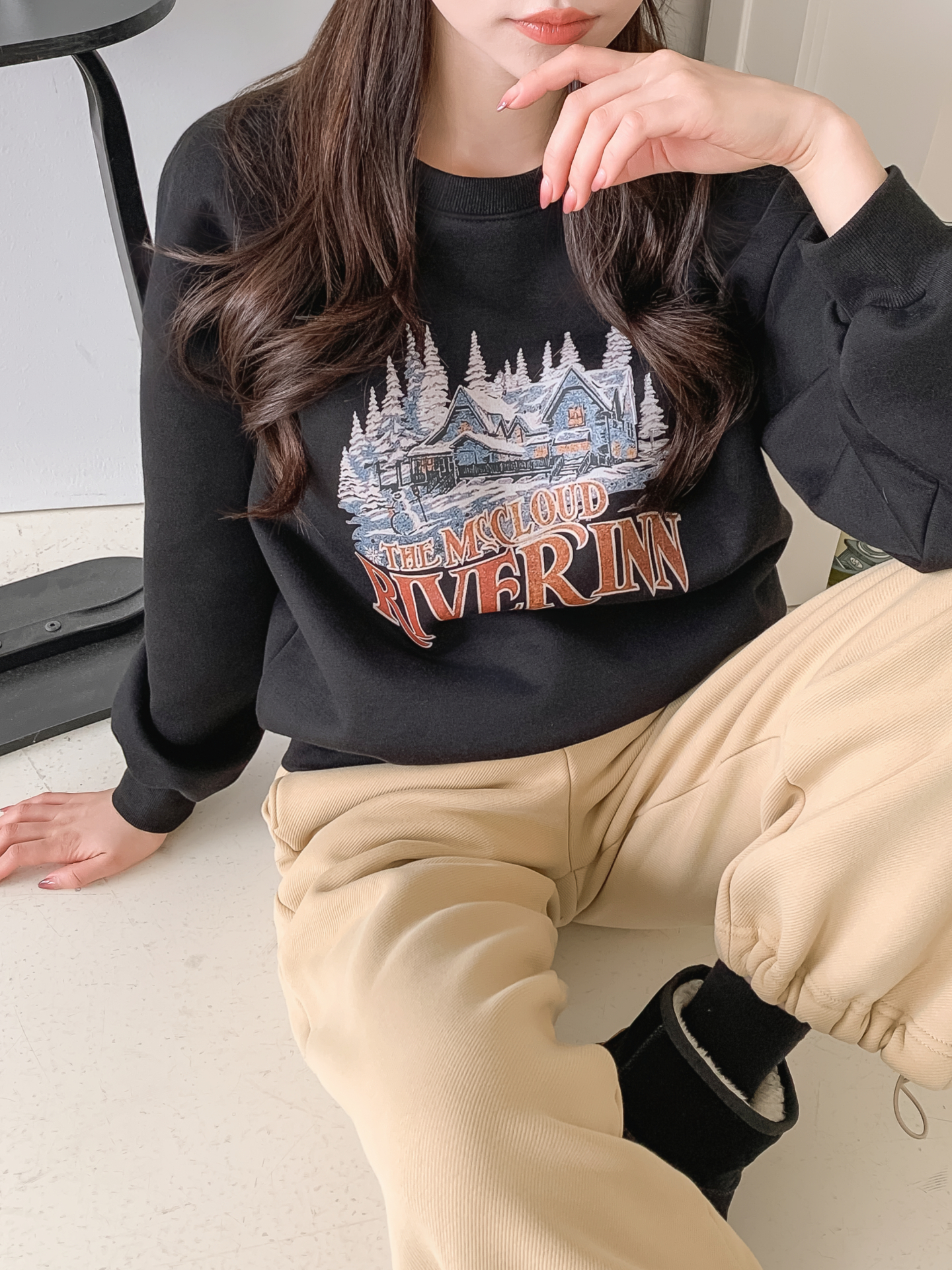起毛裏地ラウンドネックルーズ長袖ロゴスウェット | 詳細画像12
