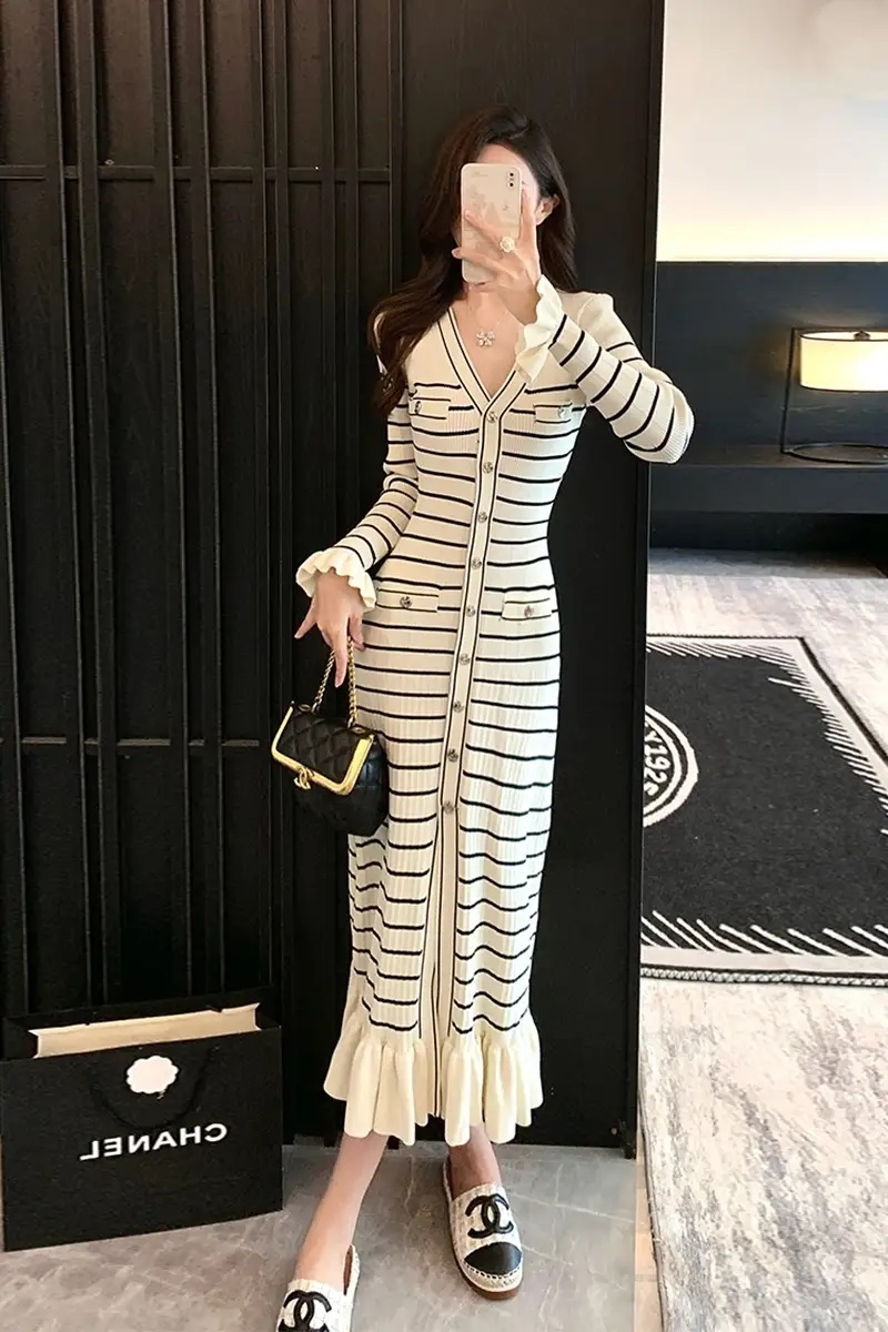 Vネックフリルスリムロングワンピース | 詳細画像6