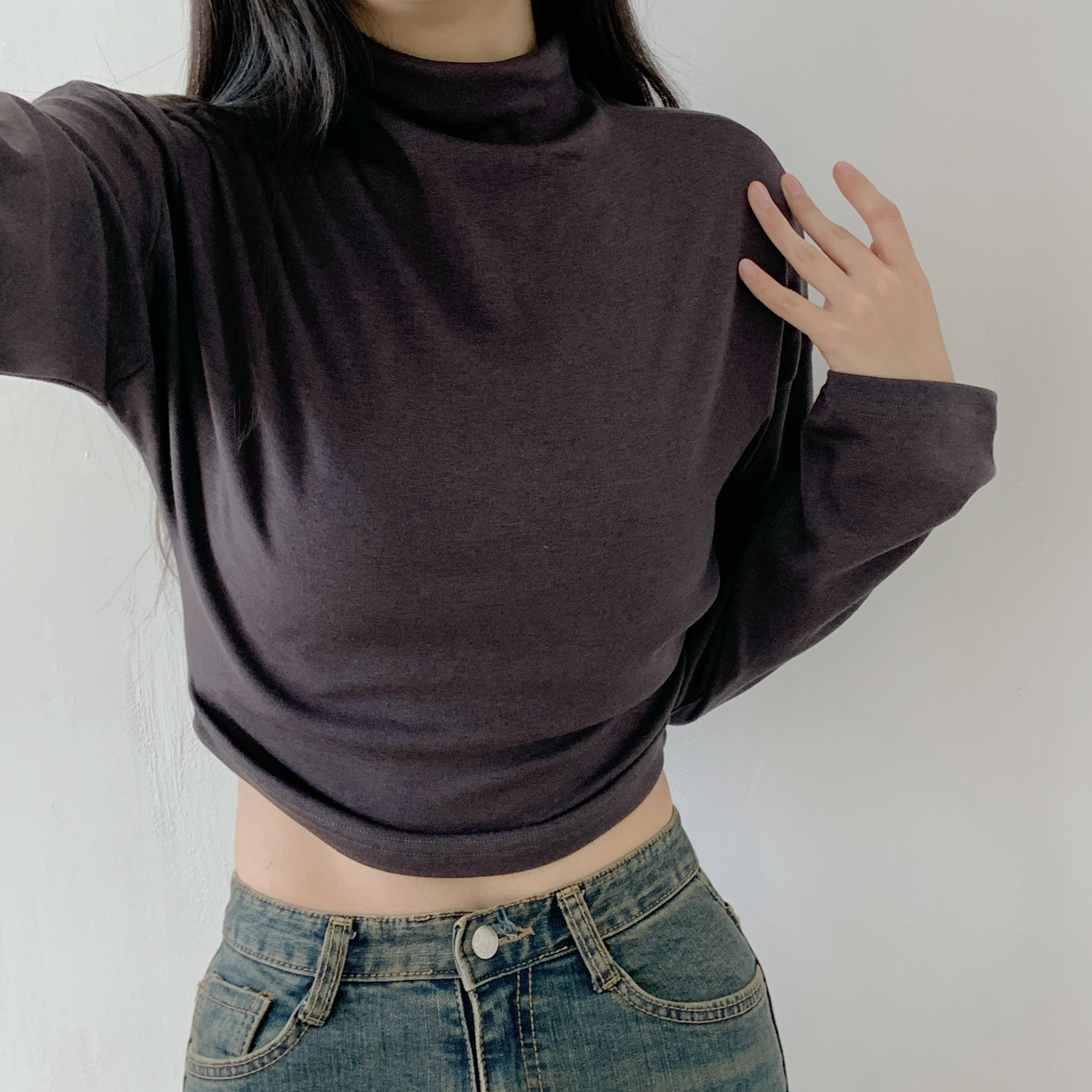 裏起毛ハーフネッククロップド長袖無地カラーTシャツ | 詳細画像10