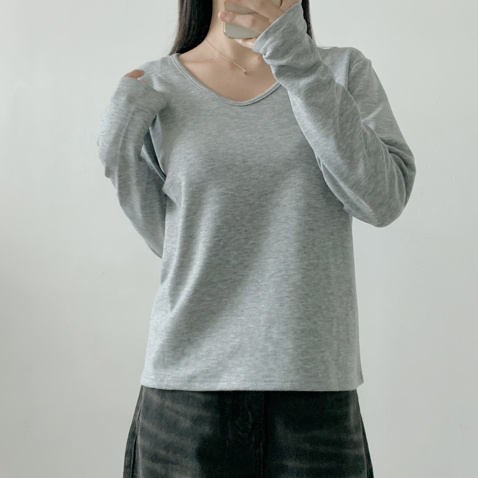 裏起毛Vネック長袖無地カラーTシャツ | 詳細画像12