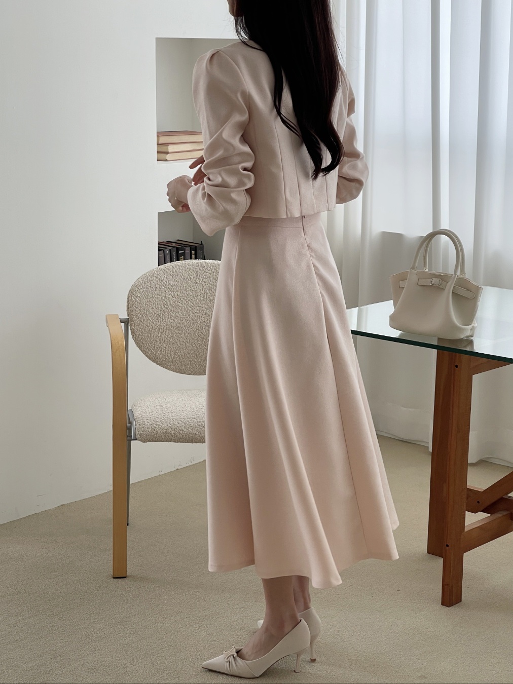 ハートネックパール調ボタンクロップドロングフレアセットアップ | 詳細画像16