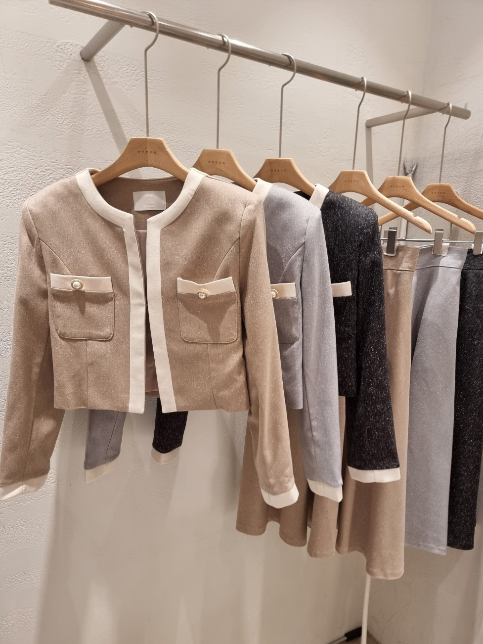 メランジポケット肩パッドクロップドロングフレア配色セットアップ | 詳細画像18