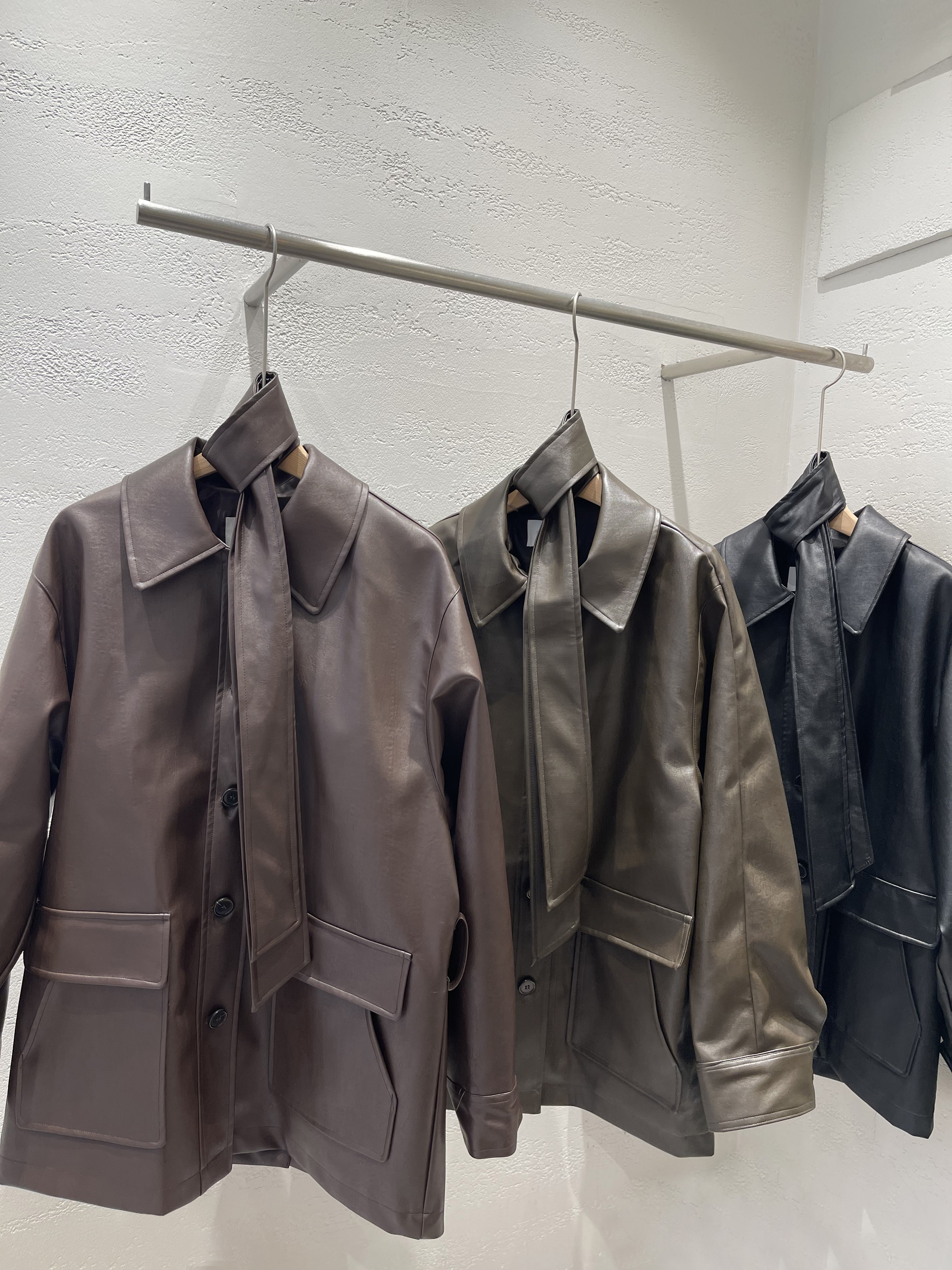 ストラップ付レザー調カラーオーバーサイズジャケット | 詳細画像19