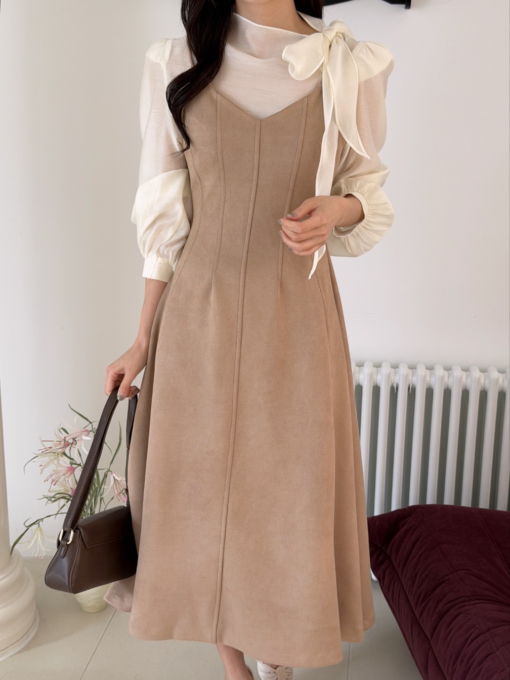 スエード調Vネックラインフレアワンピース | 詳細画像4