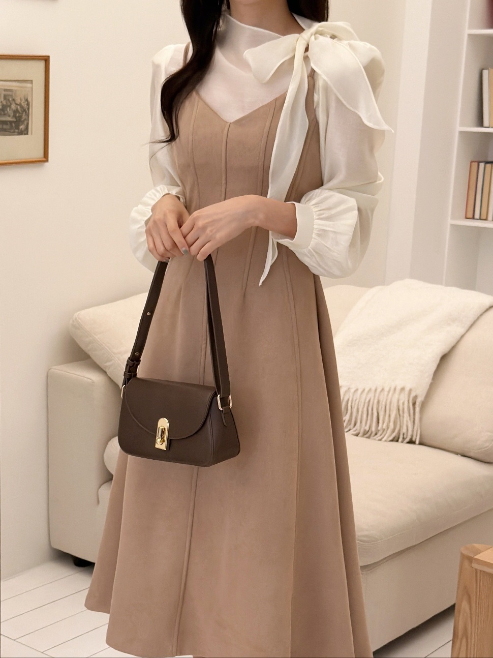 スエード調Vネックラインフレアワンピース | 詳細画像14