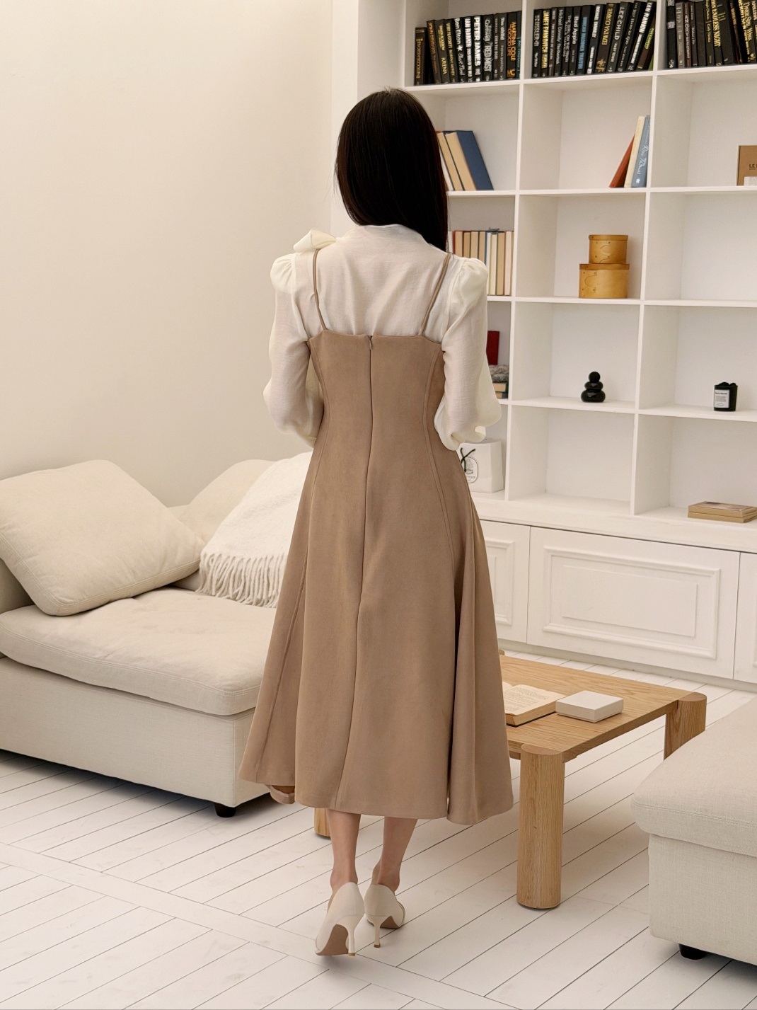 スエード調Vネックラインフレアワンピース | 詳細画像20