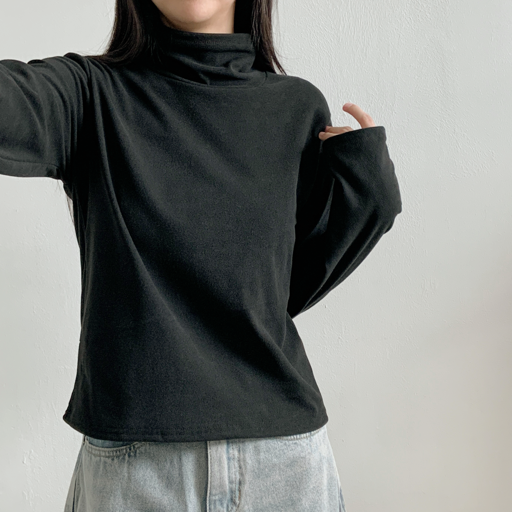 裏起毛タートルネックベーシックルーズTシャツ | 詳細画像15