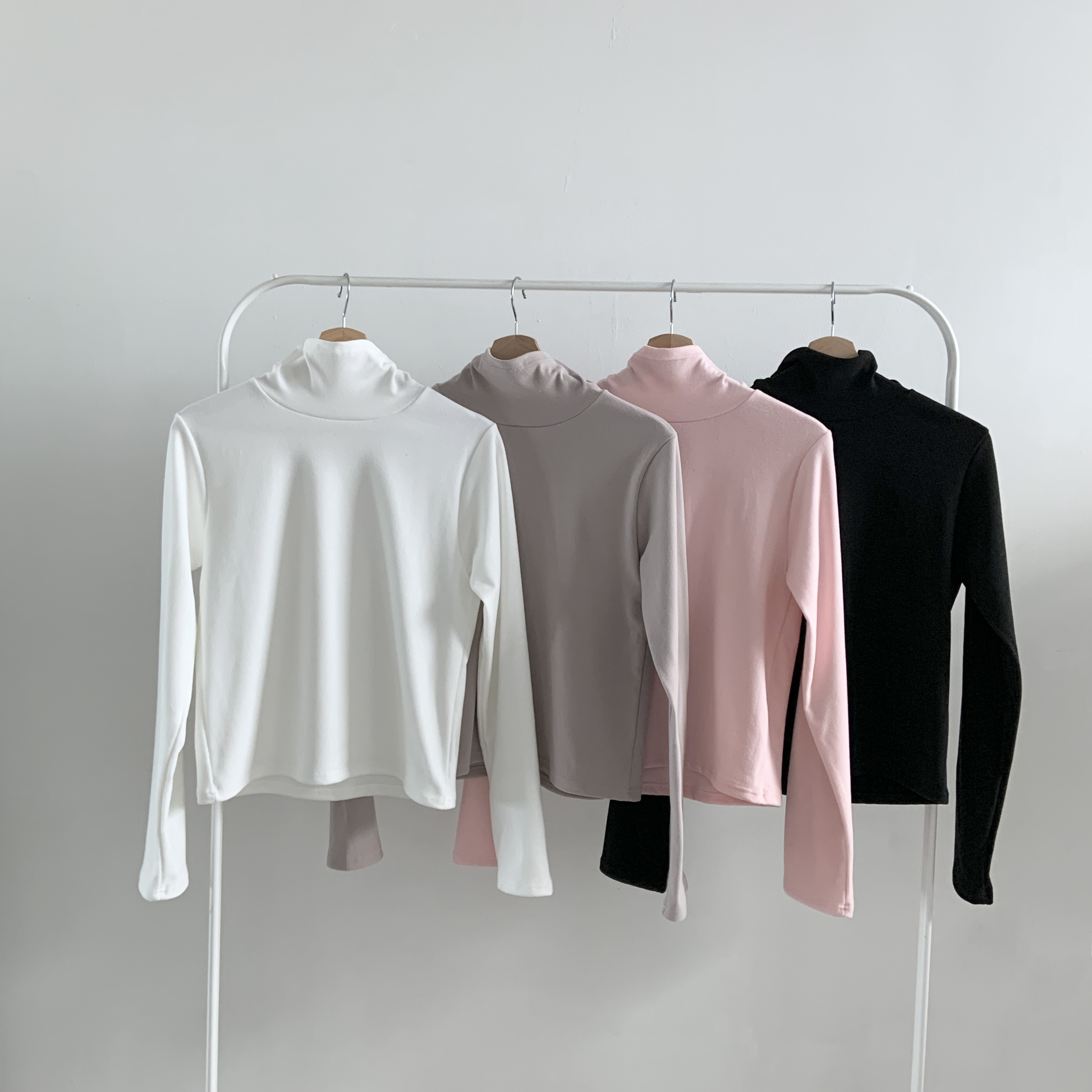 裏起毛タートルネックベーシックルーズTシャツ | 詳細画像4