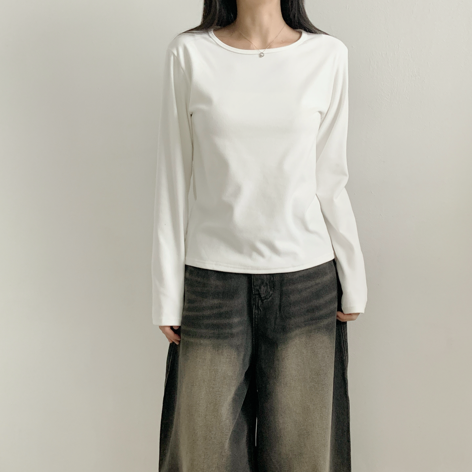 裏起毛ラウンドネックベーシック長袖Tシャツ | 詳細画像5