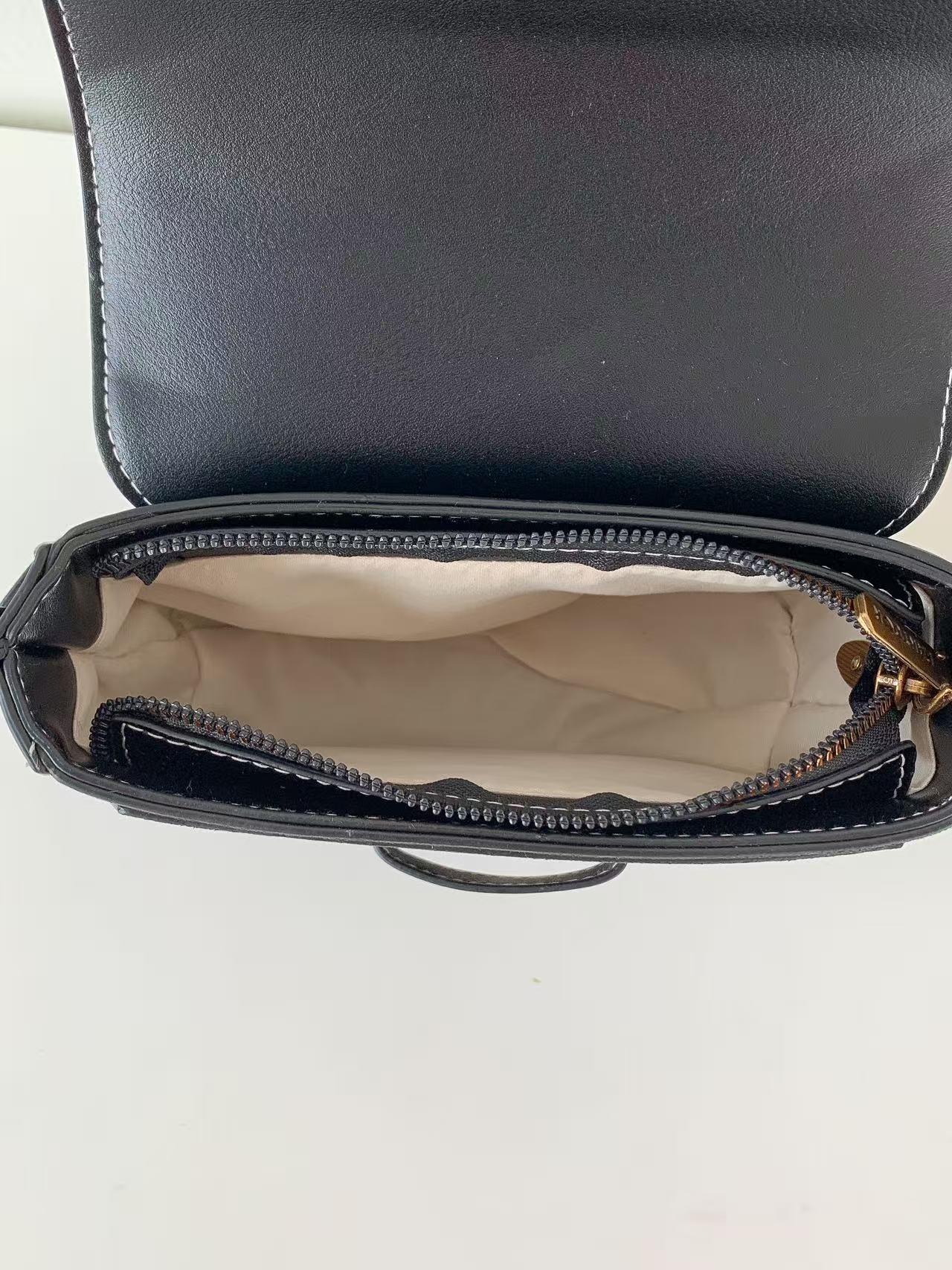 スエード調ミニショルダーバッグ | 詳細画像16