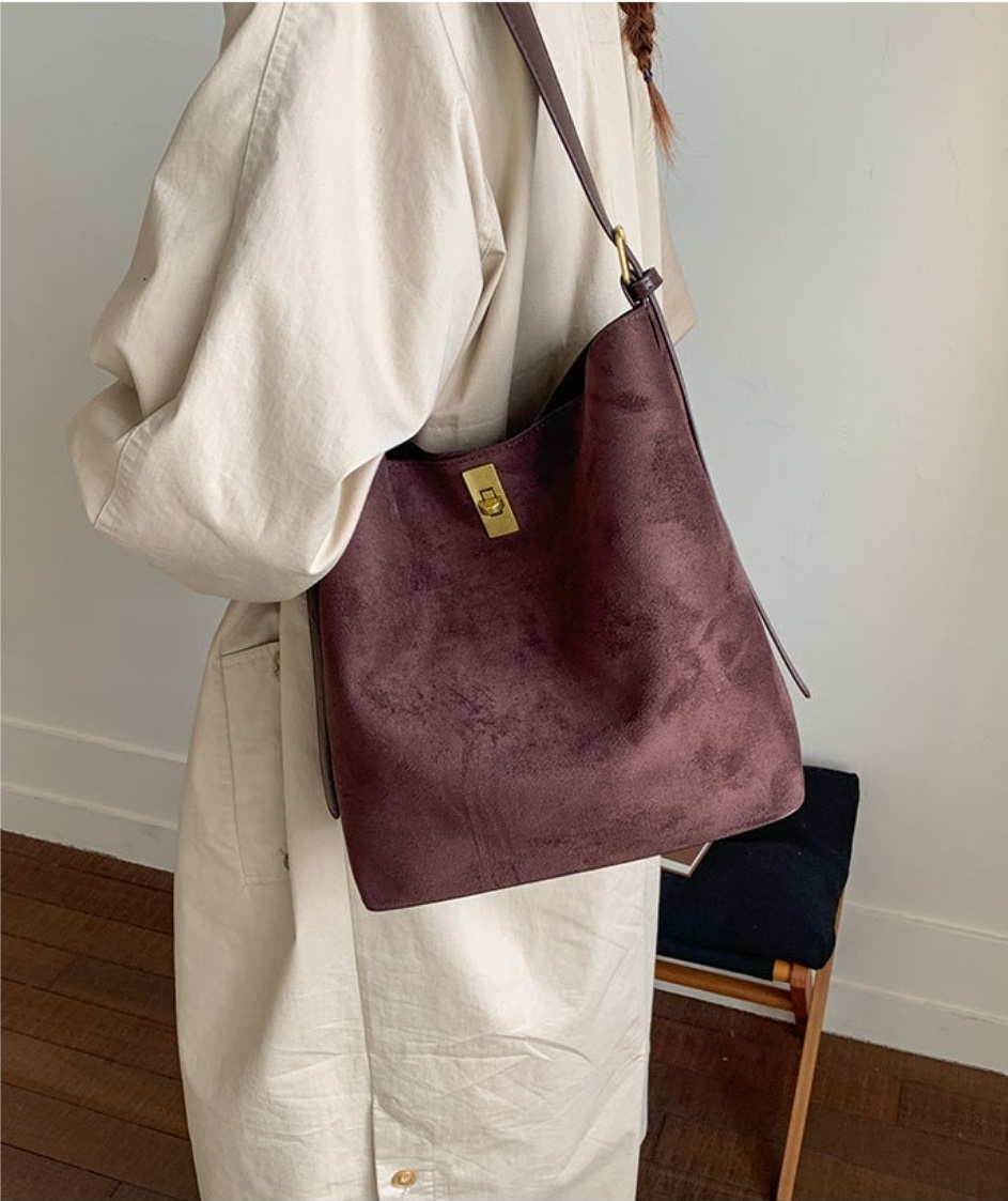スエード調ベーシックショルダーバッグ | 詳細画像5
