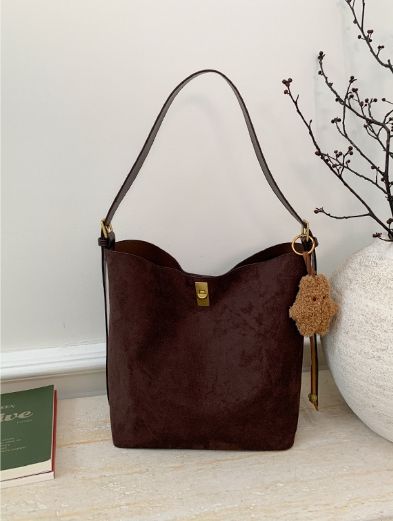 スエード調ベーシックショルダーバッグ | 詳細画像12