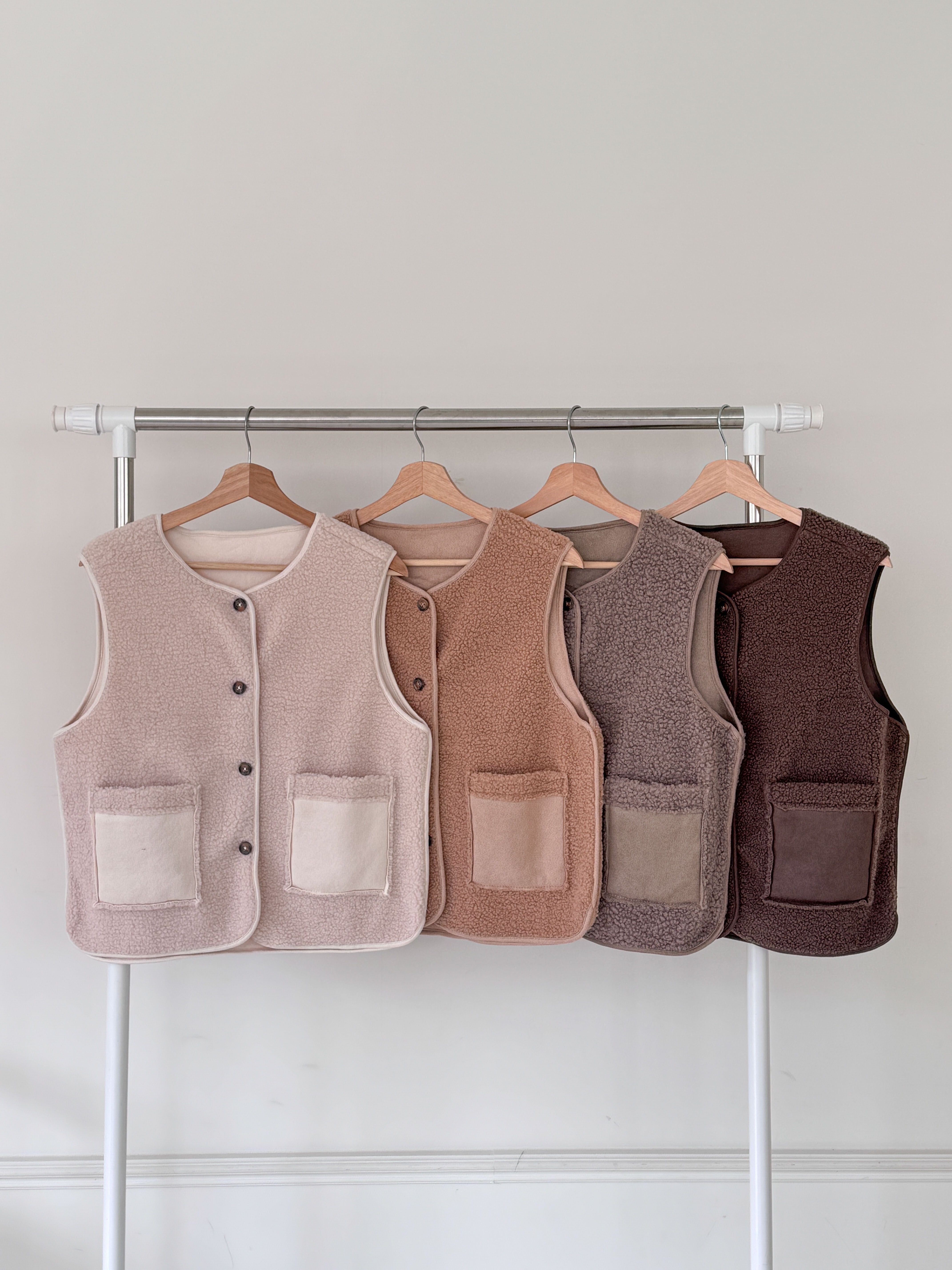 ボタンラウンドネックポケットカラーベスト | 詳細画像10