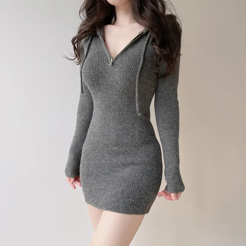 リブフードミニジップアップスリムワンピース | mirangmirang | 詳細画像7