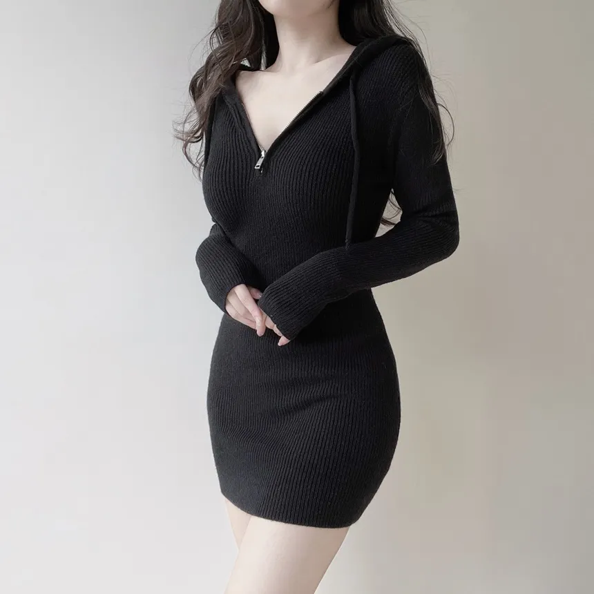 リブフードミニジップアップスリムワンピース | mirangmirang | 詳細画像20