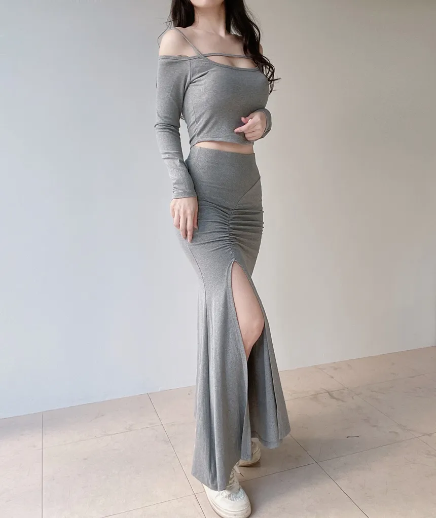 オフショルダーシャーリングクロップドスリットロングツーピース | mirangmirang | 詳細画像15