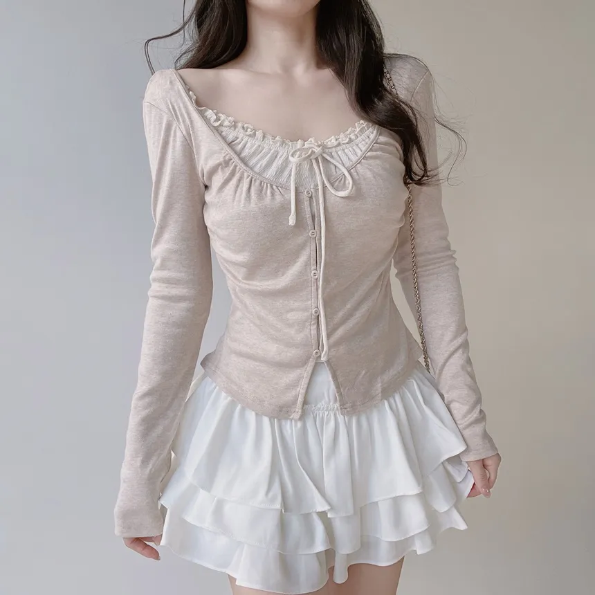 Uネックレイヤード風シャーリングボタンリボンTシャツ | mirangmirang | 詳細画像5