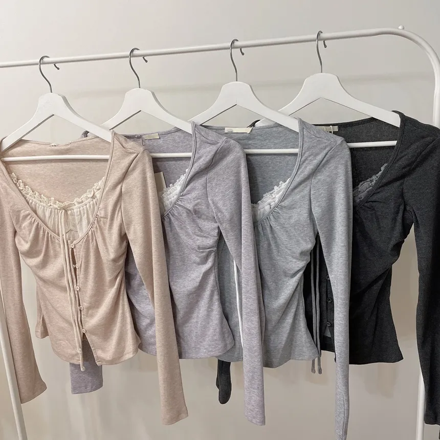 Uネックレイヤード風シャーリングボタンリボンTシャツ | mirangmirang | 詳細画像20