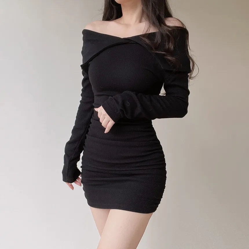 リブオフショルダーシャーリングミニワンピース | mirangmirang | 詳細画像18