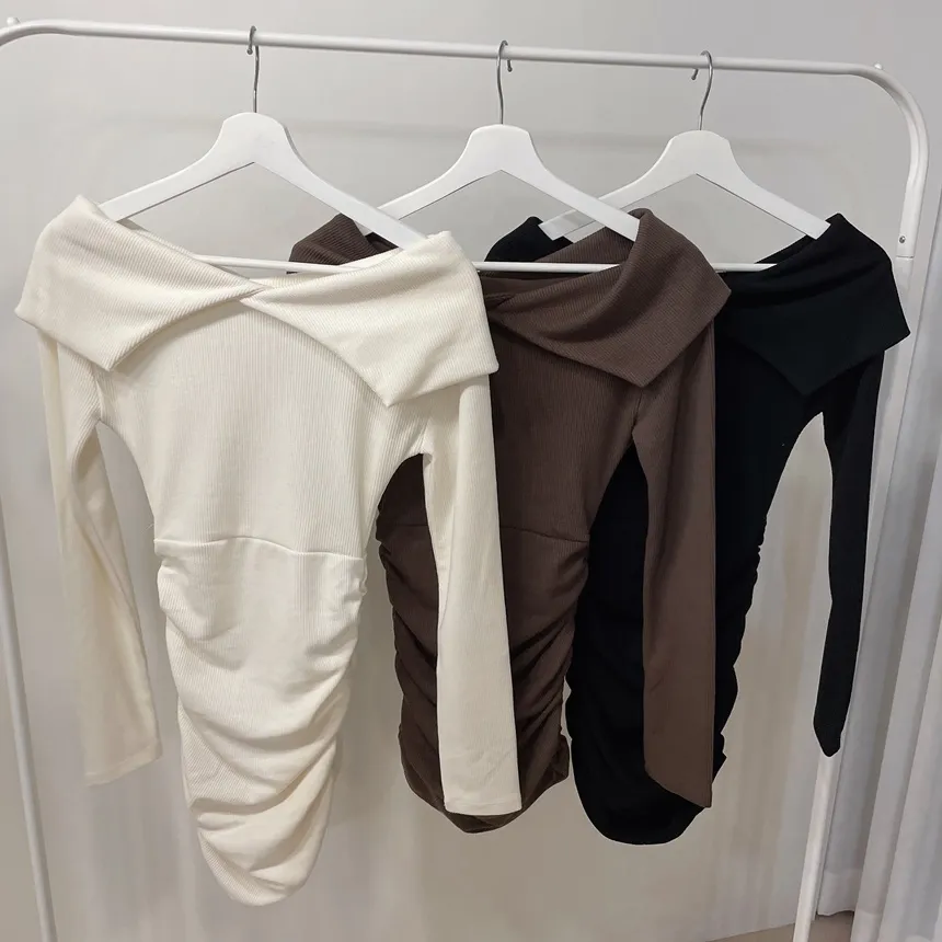 リブオフショルダーシャーリングミニワンピース | mirangmirang | 詳細画像38