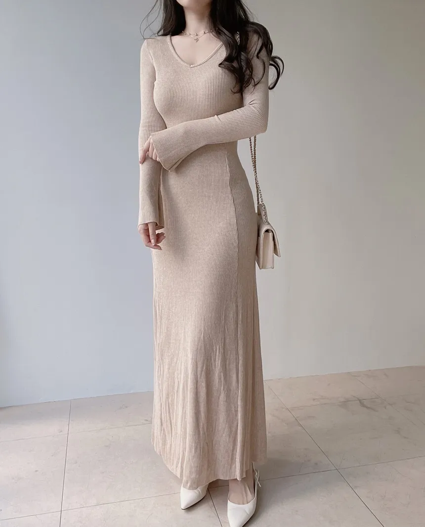 リブVネックスリムロングワンピース | mirangmirang | 詳細画像15