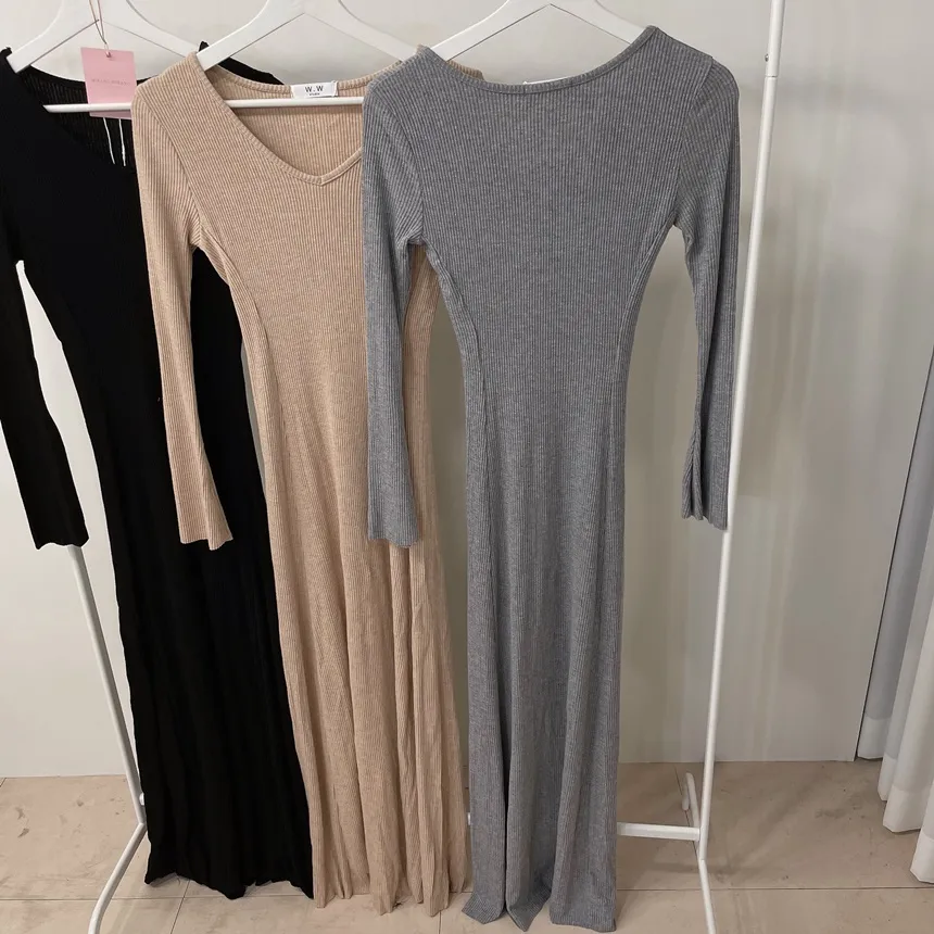 リブVネックスリムロングワンピース | mirangmirang | 詳細画像33