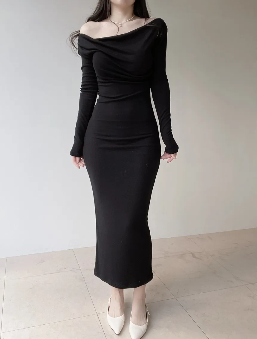 ドレープスリムロングオフショルダー無地ワンピース | mirangmirang | 詳細画像16