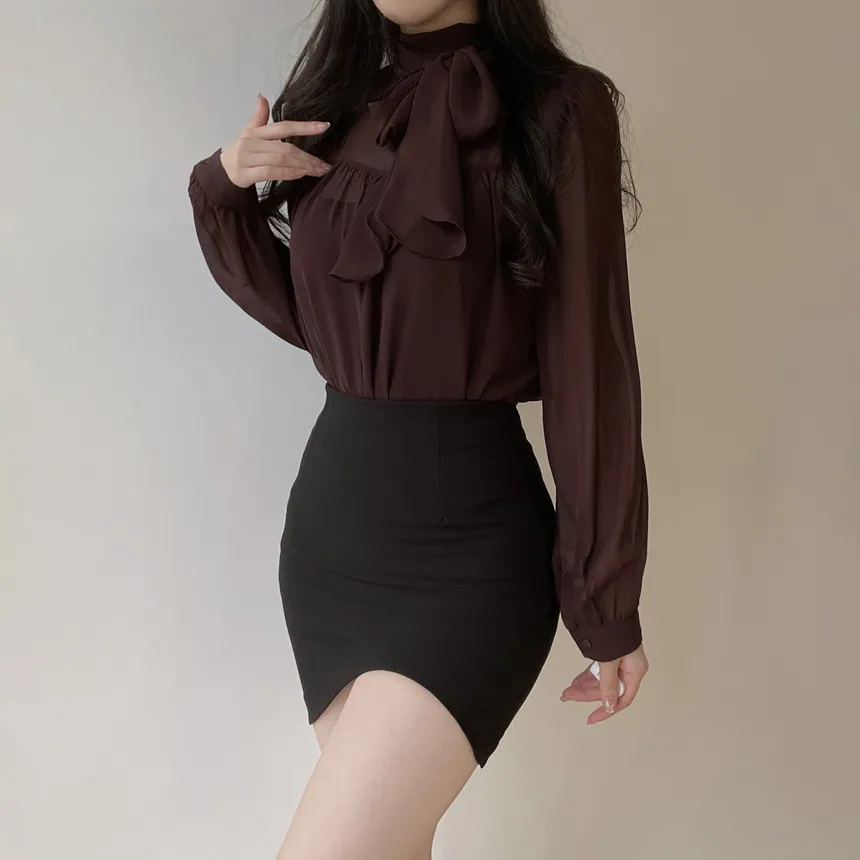 シースルースカーフネックシャーリングブラウスアンサンブル | mirangmirang | 詳細画像18