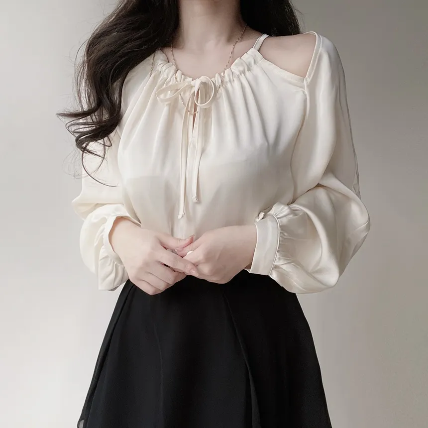 ネックレス付リボンホルターネックブラウス | mirangmirang | 詳細画像3