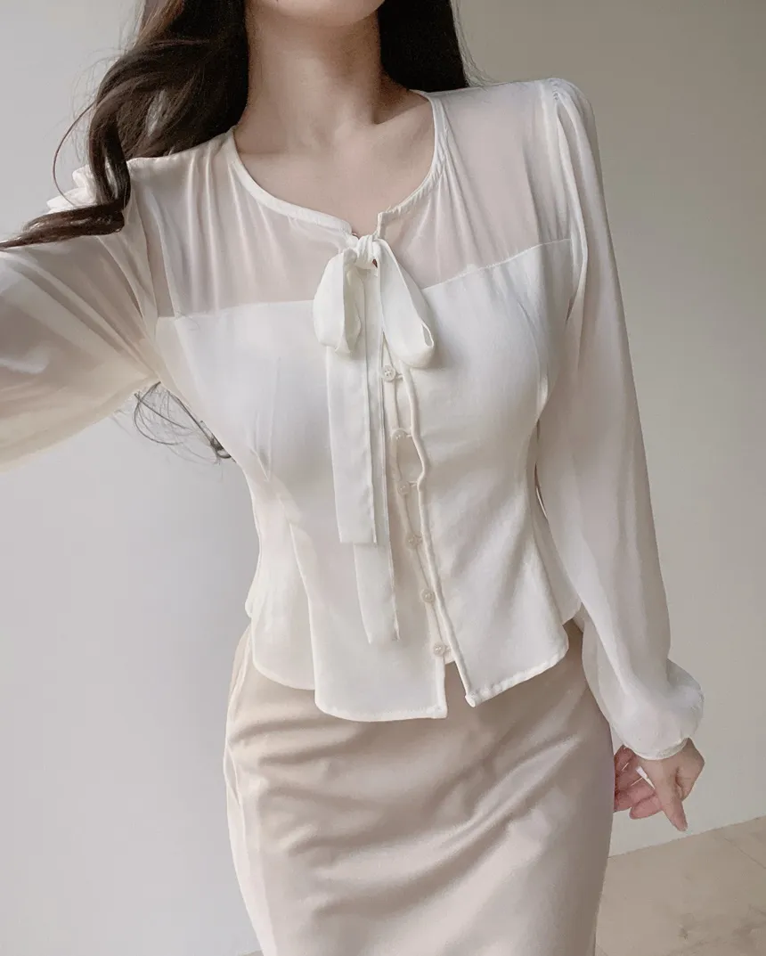 ラウンドネックボタンリボンブラウス | mirangmirang | 詳細画像4