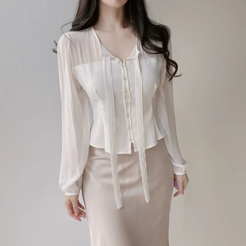 ラウンドネックボタンリボンブラウス | mirangmirang | 詳細画像10