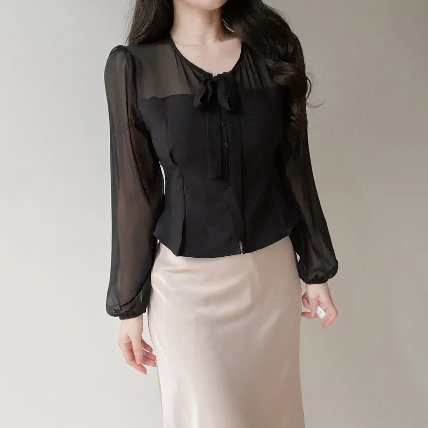 ラウンドネックボタンリボンブラウス | mirangmirang | 詳細画像15