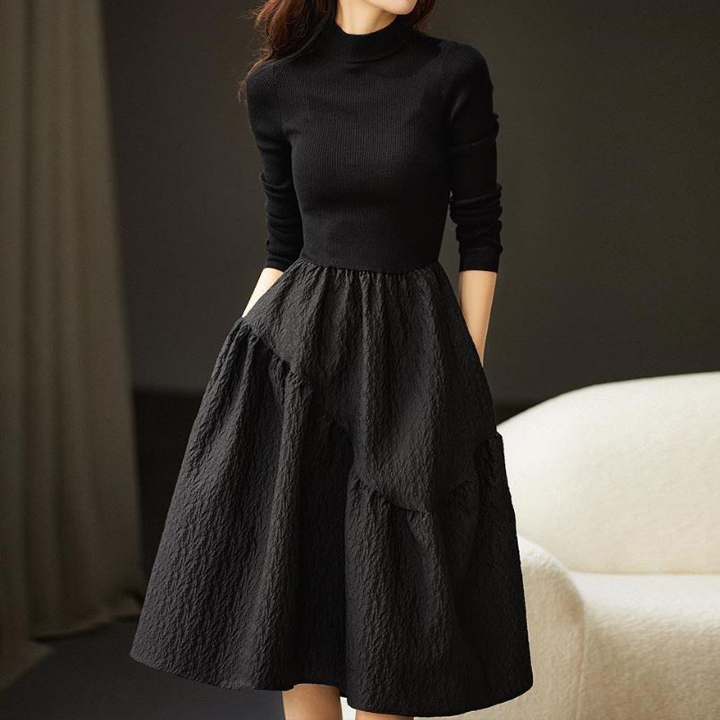 極美品✨フォクシー デイジーリン 切り替えニットワンピース ジャガード 黒 40 ニットジャガードスリム長袖ミディフレア配色ワンピース | レディース