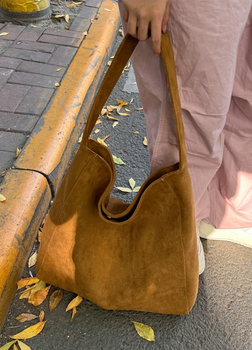 スエード調ビッグショルダーバッグ | 詳細画像3