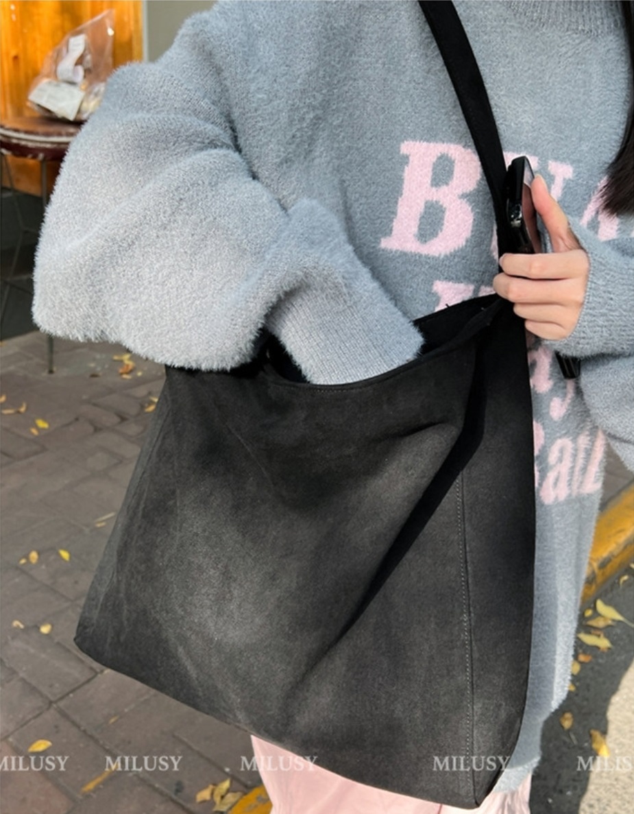 スエード調ビッグショルダーバッグ | 詳細画像7