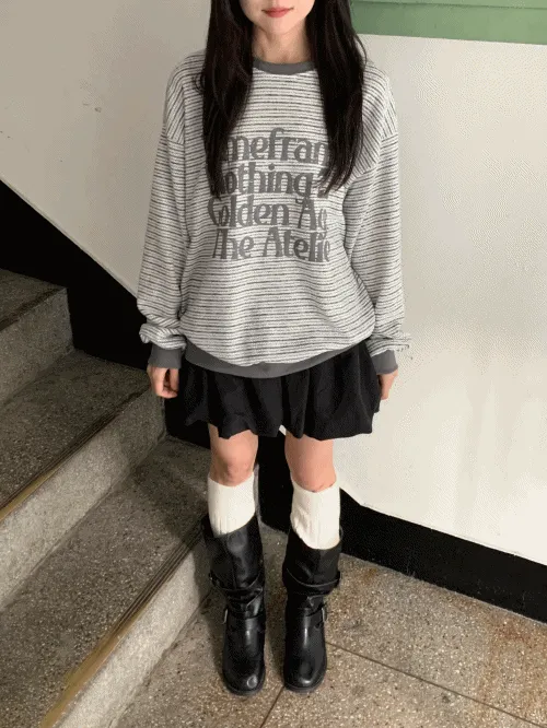 ソフトラウンドネック長袖ルーズ配色ロゴスウェット | banincci | 詳細画像1