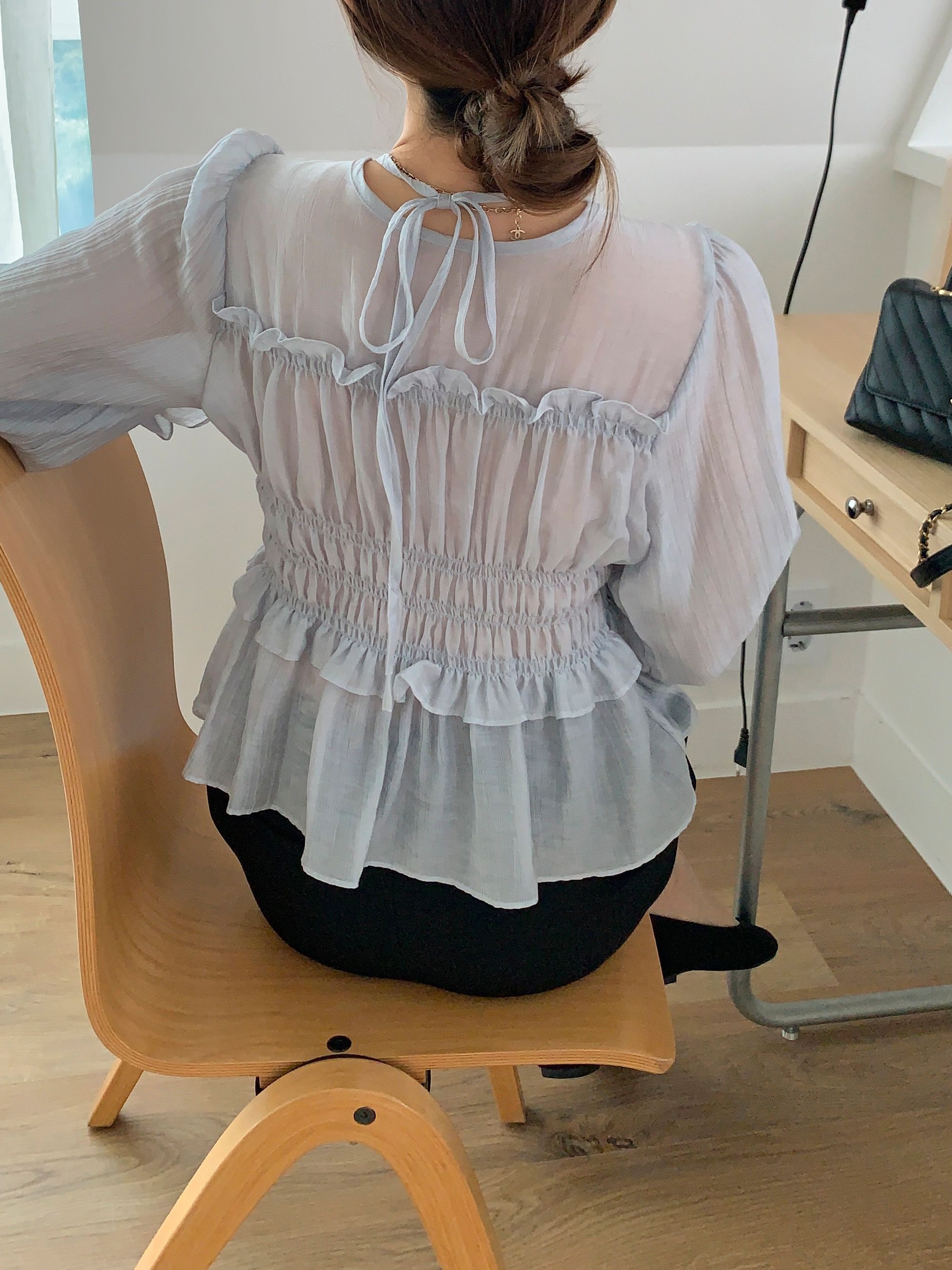 シースルーシャーリングフリルペプラムブラウス | 詳細画像3