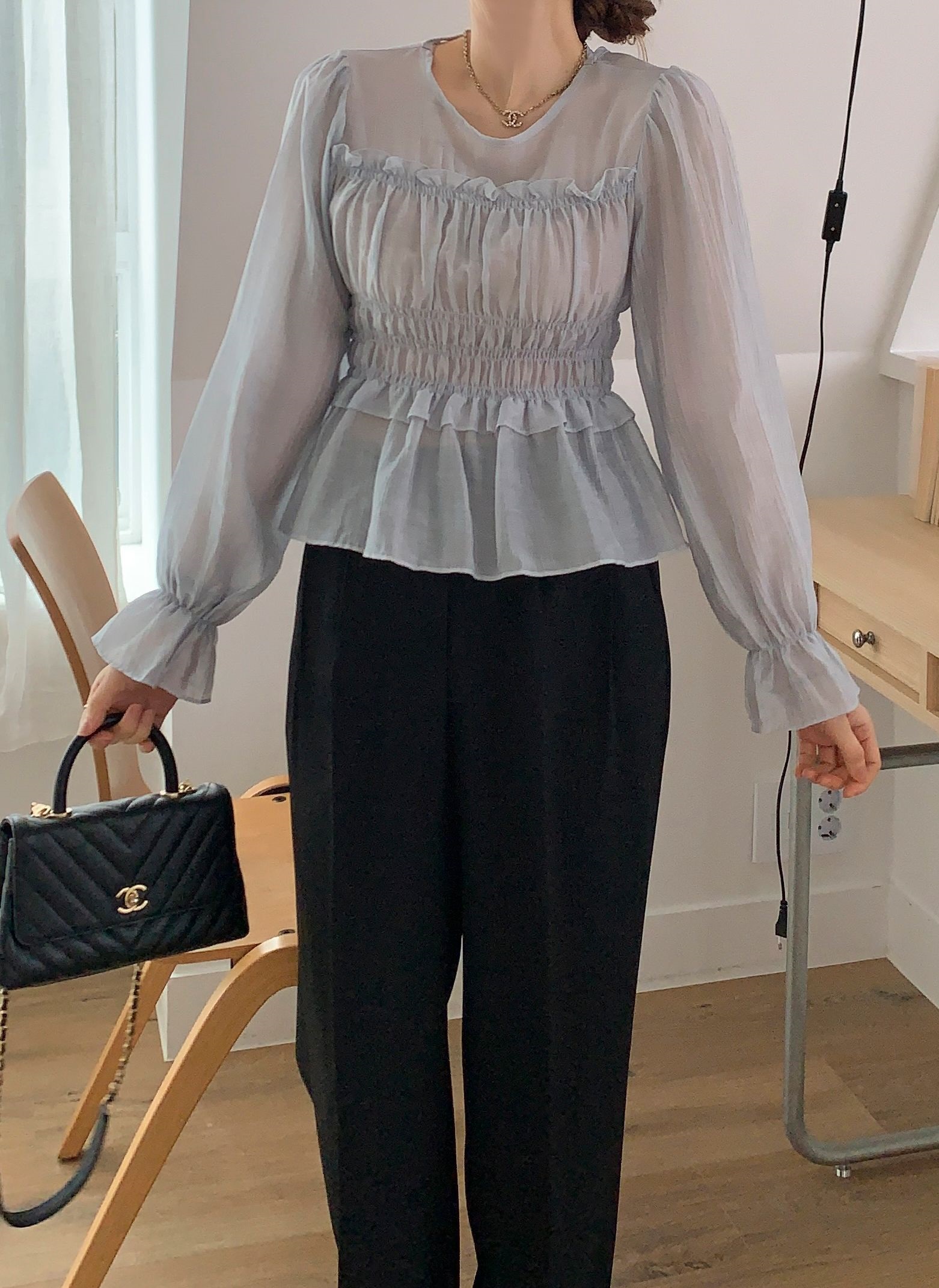 シースルーシャーリングフリルペプラムブラウス | 詳細画像12