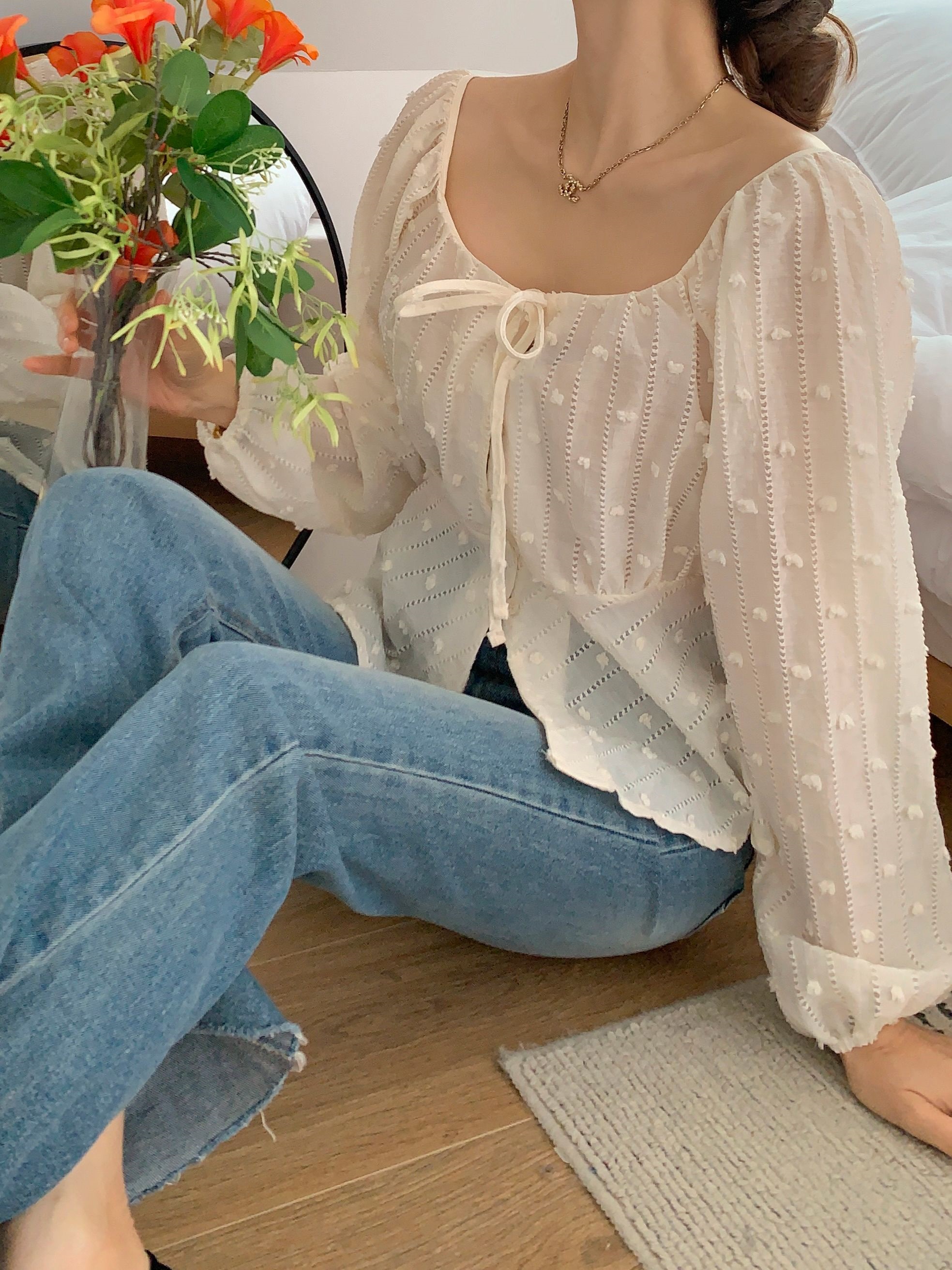 シースルーパンチングリボンスクエアネックバルーンブラウス | 詳細画像8