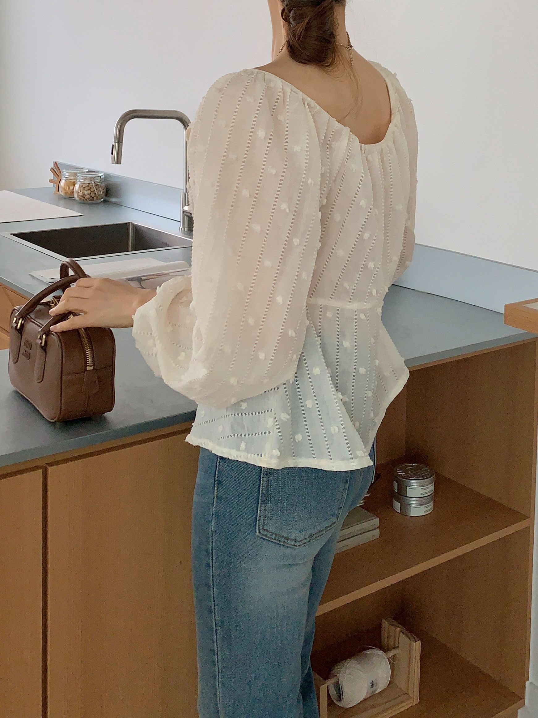 シースルーパンチングリボンスクエアネックバルーンブラウス | 詳細画像14